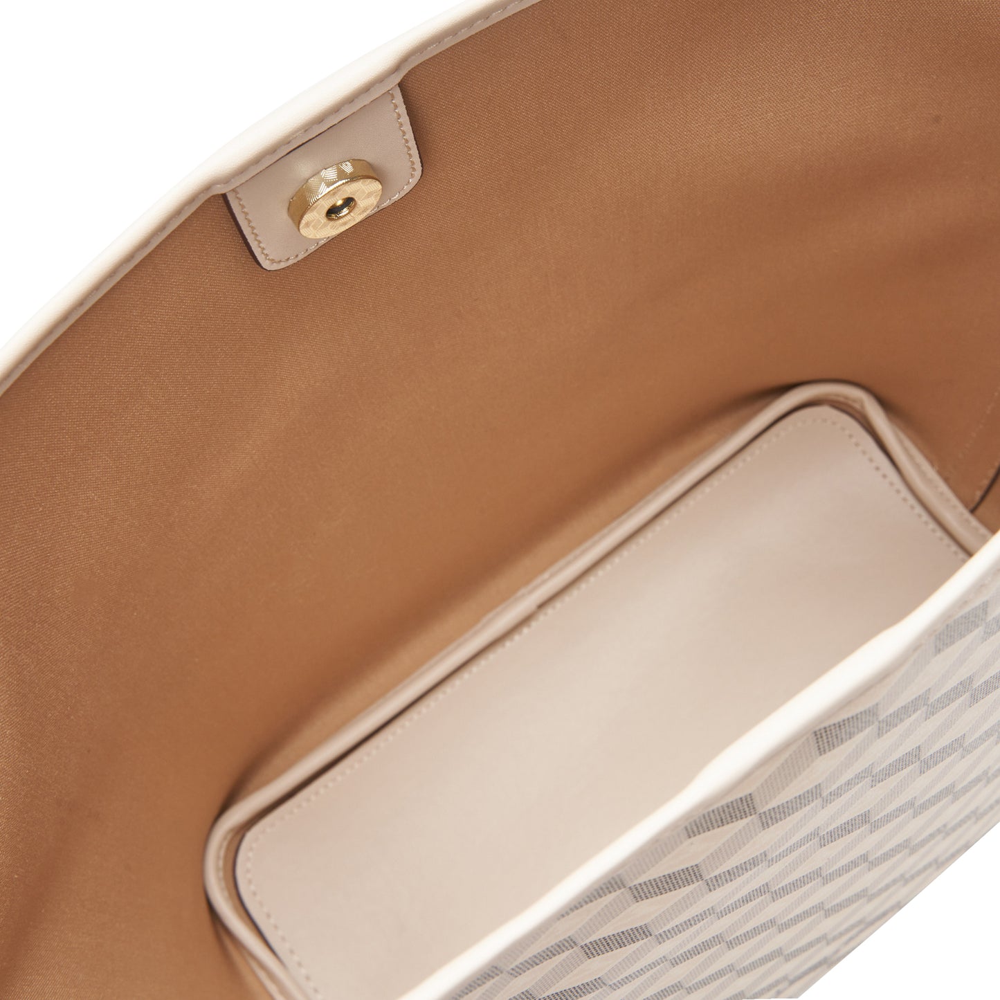 Voyage Medium Tote Bag