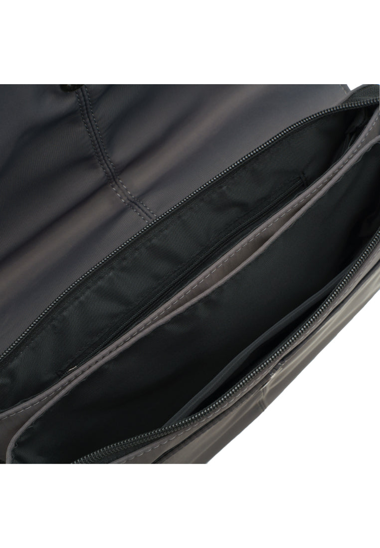 Men's Nylon Messenger Bag