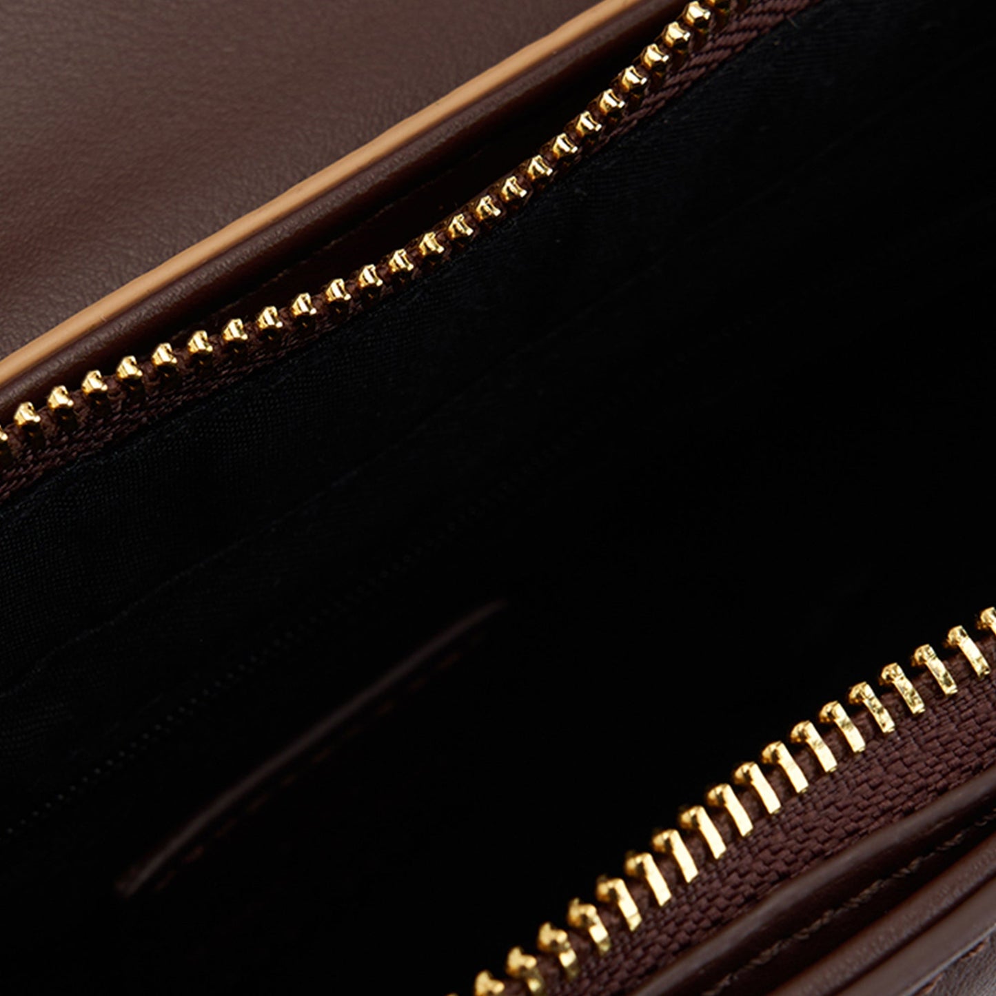 Beg Sling Wanita Emboss Croc Effect